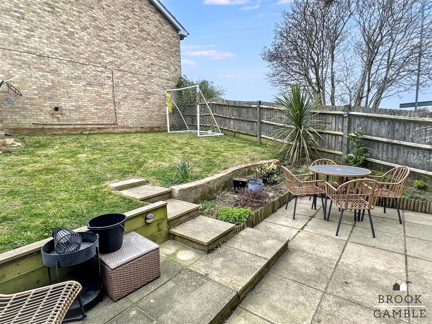 3 Bedroom House. Maywood Avenue in Eastbourne,  18